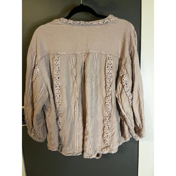 Free people crocheted romper blush pink size medium - Picture 3 of 4